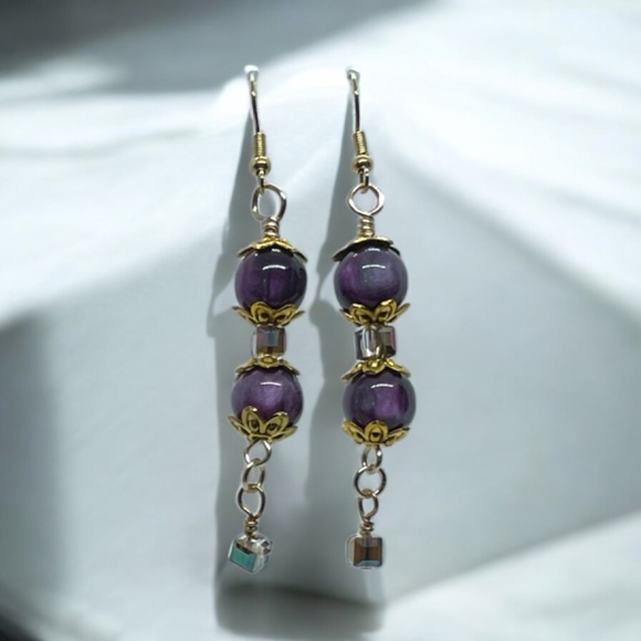 Handcrafted Dangling Earrings - Picture 2 of 4